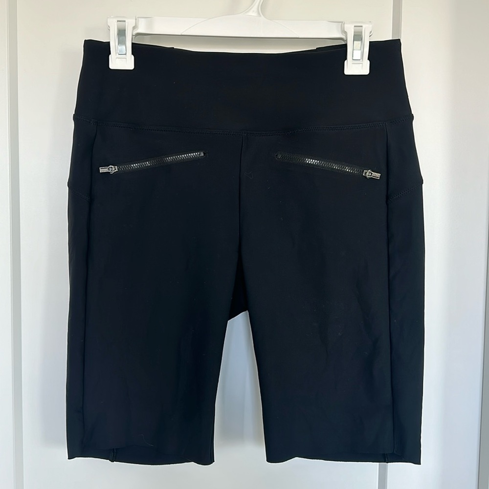 Athleta stellar bike short black small